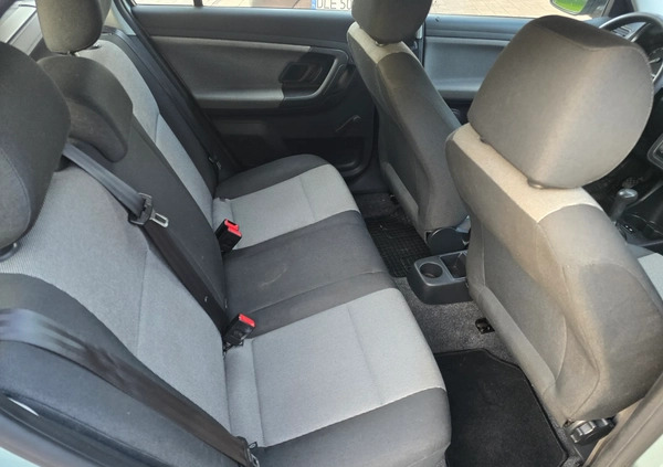 Skoda Fabia cena 13300 przebieg: 114385, rok produkcji 2010 z Chojnów małe 301